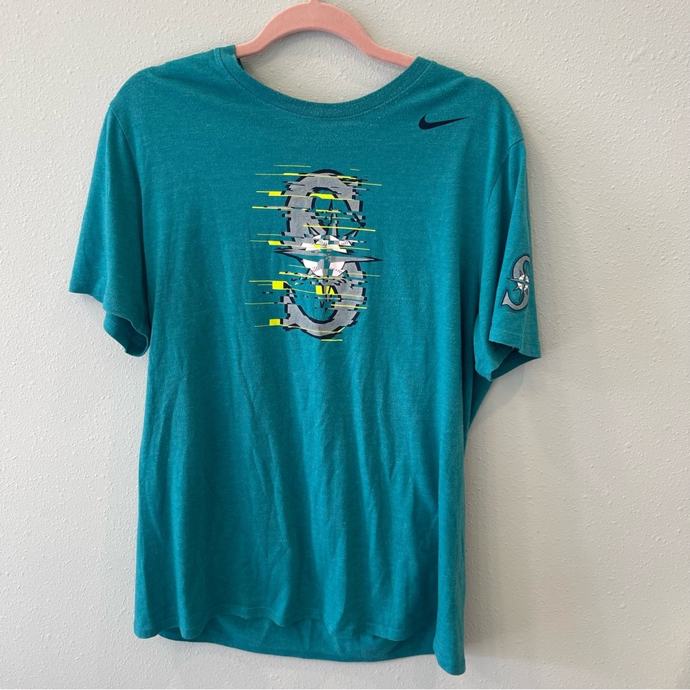 *mariners green t shirt size large